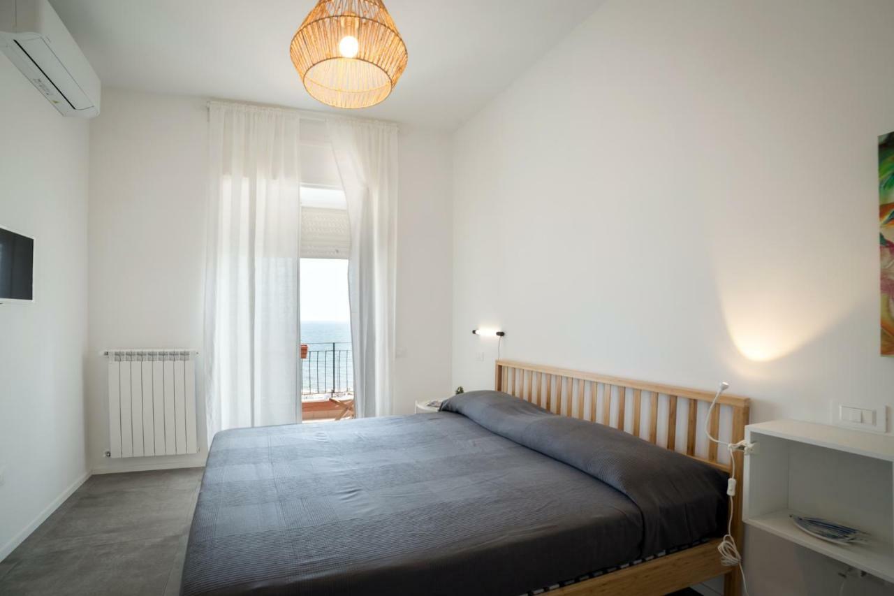 Salsedine Sea View Bed & Breakfast Salerno Exterior foto